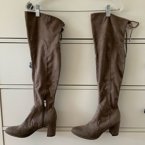 Marc Fisher over the knee suede boots in size 7.